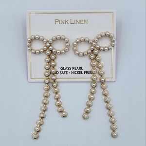 Pearl Bow Earrings NWT #2382